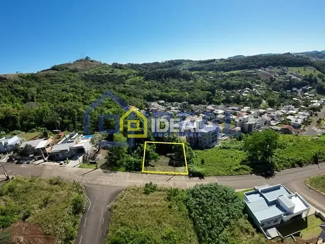 Terreno com 455m², à venda, no bairro Arvoredo em Concórdia