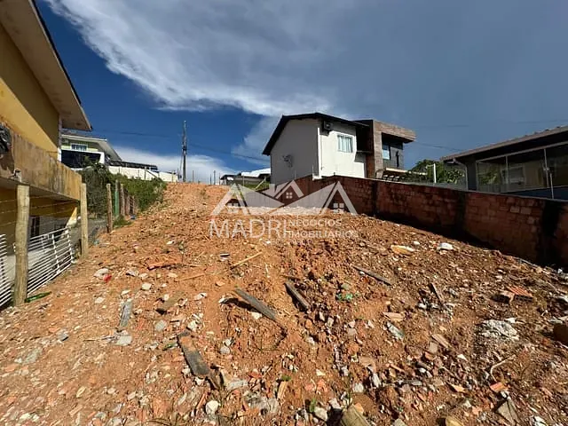 Terreno com 308m², à venda, no bairro Caminho Novo em Palhoça