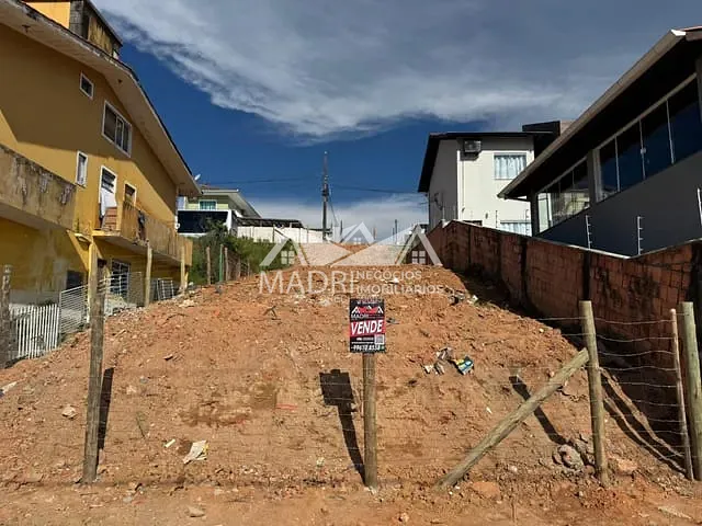 Terreno com 308m², à venda, no bairro Caminho Novo em Palhoça