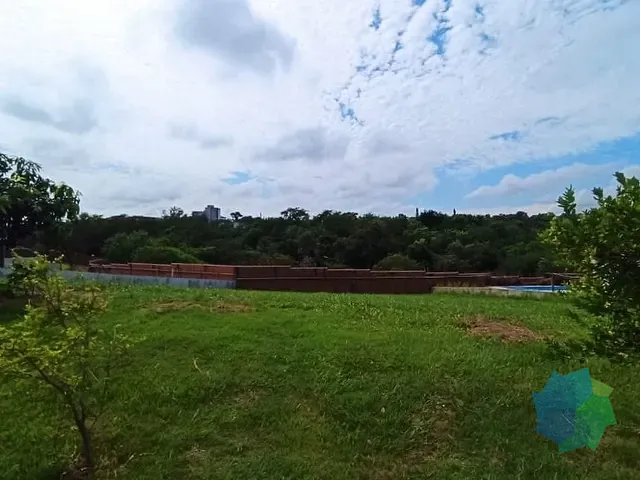Terreno com 1003m², à venda, no bairro Terras de Monte Serrat em Salto