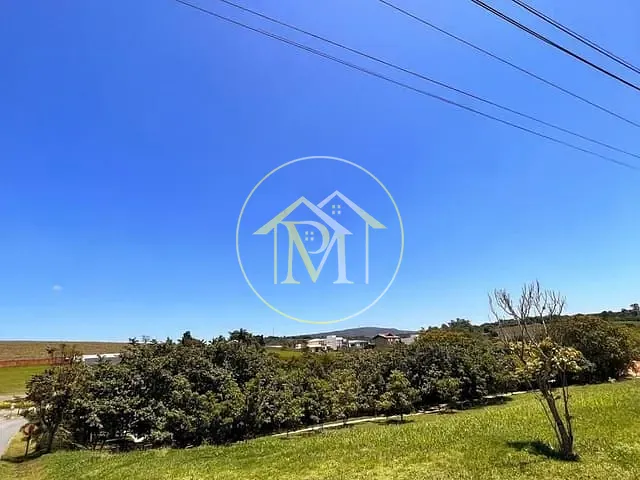 Terreno com 894m², à venda, no bairro Lago Azul em Araçoiaba da Serra