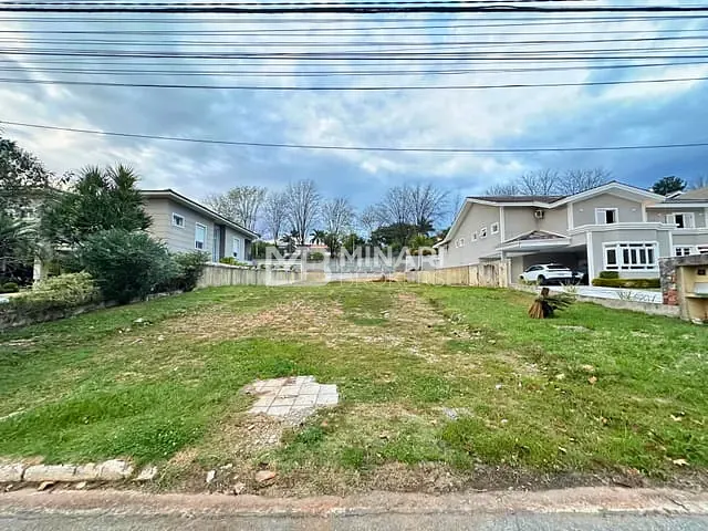 Terreno com 1025m², à venda, no bairro Tamboré em Santana de Parnaíba