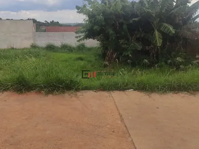 Terreno com 338m², à venda, no bairro Califórnia em Londrina