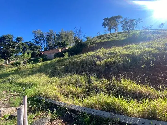 Terreno com 200m², à venda, no bairro Anhumas em Itajubá