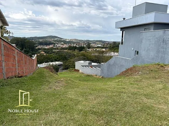 Terreno com 394m², à venda, no bairro Picollo Villaggio em Louveira