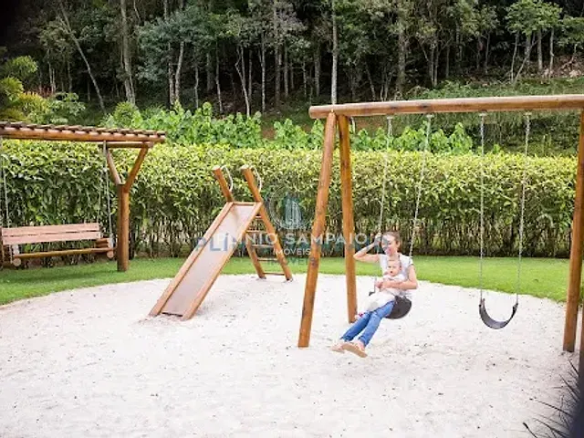 Terreno à venda, no bairro Rodovia Municipal Para Soído em Domingos Martins