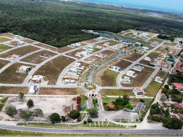 Terreno com 435m², à venda, no bairro Alto do Garrote em Caucaia
