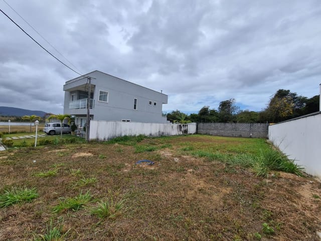 Terreno com 435m², à venda, no bairro Alto do Garrote em Caucaia