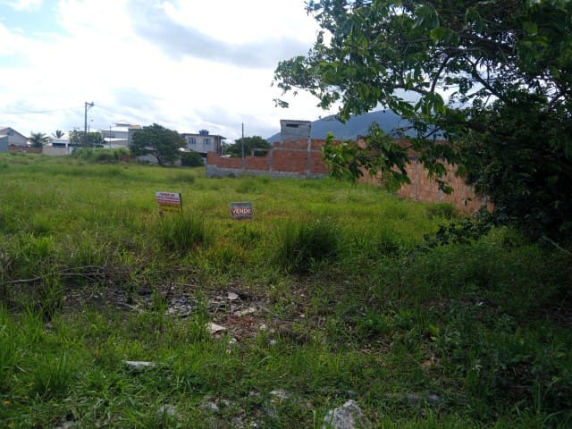 Terreno à venda, no bairro Barra de São João em Barra de São João