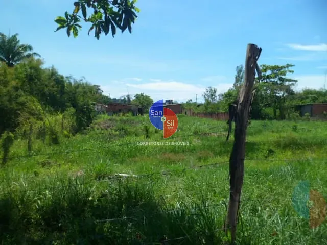 Terreno com 1000m², à venda, no bairro São Francisco do Cruará (Praia de Mauá) em Magé