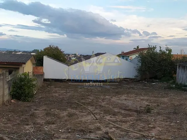 Terreno com 450m², à venda, no bairro Jardim carvalho em Ponta Grossa