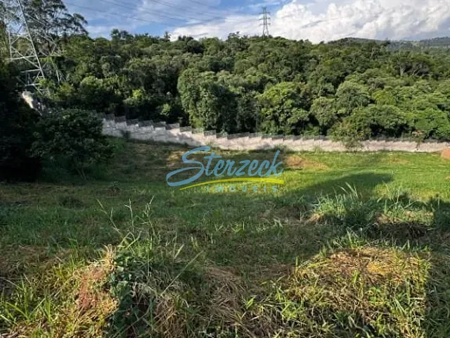 Terreno com 850m², à venda, no bairro Monte Alegre em Vinhedo