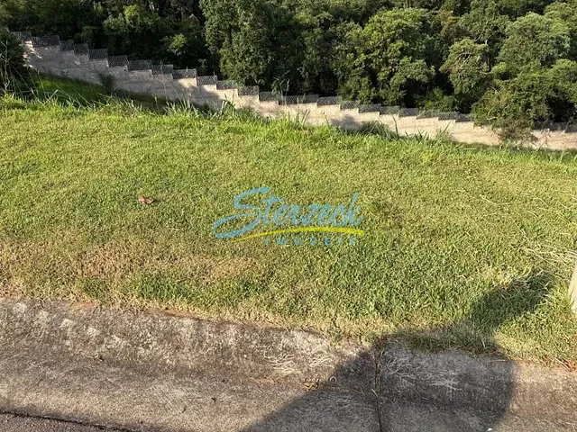 Terreno com 850m², à venda, no bairro Monte Alegre em Vinhedo