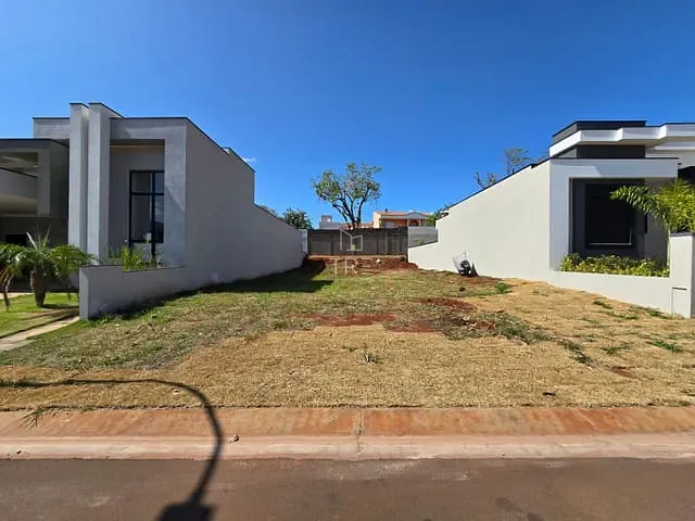 Terreno com 333m², à venda, no bairro Parque Brasil 500 em Paulínia