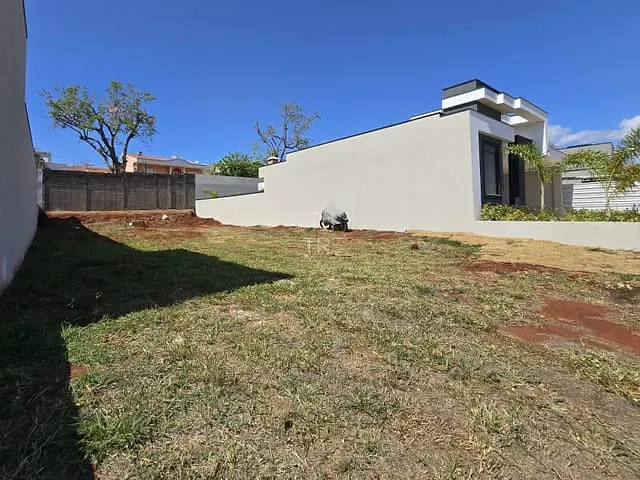 Terreno com 333m², à venda, no bairro Parque Brasil 500 em Paulínia