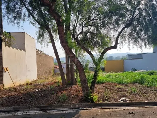 Terreno com 250m², à venda, no bairro Loteamento Porto Fino em Rio Claro