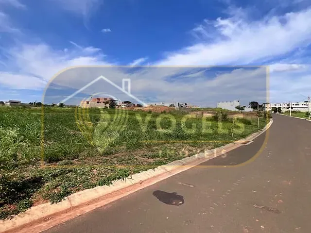 Terreno com 360m², à venda, no bairro Florabella I em Holambra