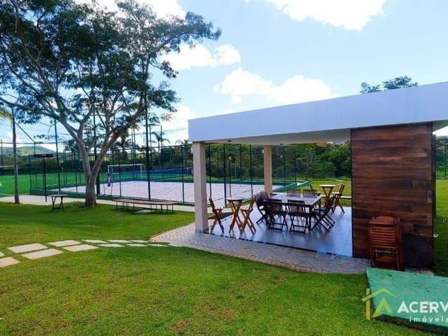Terreno com 452m², à venda, no bairro São Pedro em Juiz de Fora