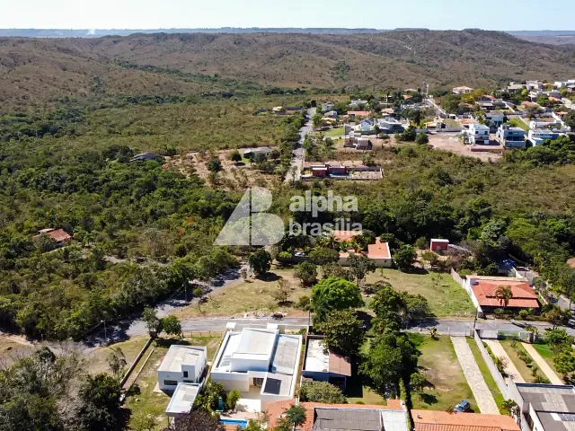 Terreno com 1010m², à venda, no bairro Setor Habitacional Jardim Botânico em Brasília