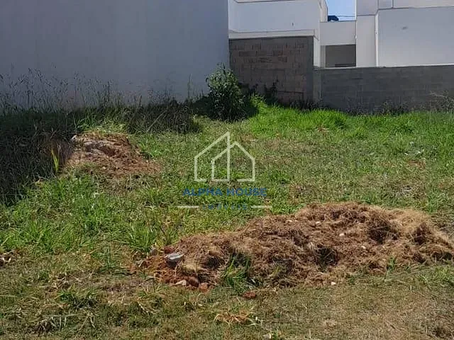 Terreno com 200m², à venda, no bairro Vila Romana em Pindamonhangaba