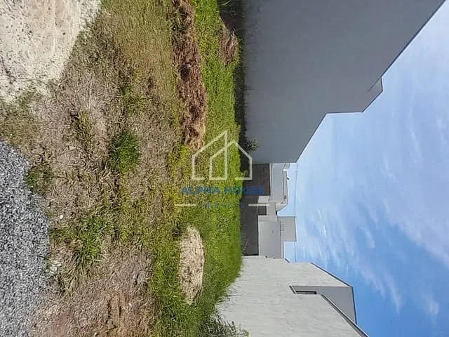 Terreno com 200m², à venda, no bairro Vila Romana em Pindamonhangaba