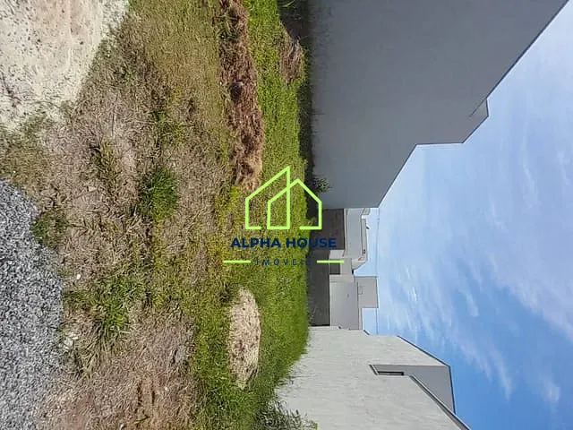 Terreno com 200m², à venda, no bairro Vila Romana em Pindamonhangaba