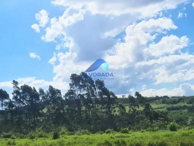 Terreno com 210m², à venda, no bairro Santa Herminia em São José dos Campos