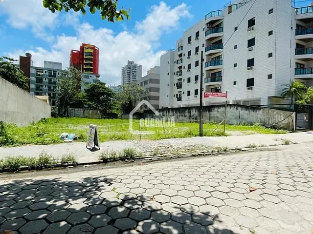 Terreno com 24m², à venda, no bairro Enseada em Guarujá