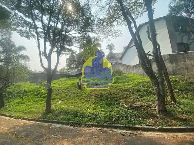 Terreno com 562m², à venda, no bairro Adalgisa em Osasco