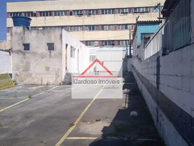 Terreno com 500m², à venda, no bairro Vila Galvão em Guarulhos