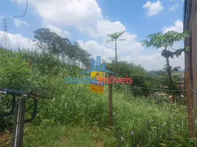 Terreno à venda, no bairro Loteamento da Chácara em Barra Mansa