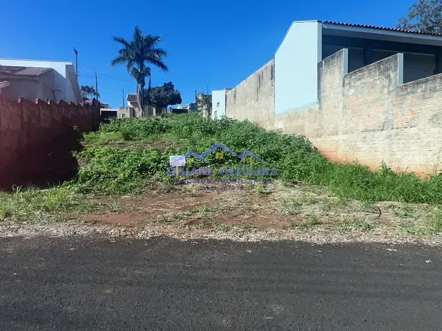 Terreno com 360m², à venda, no bairro NOVA CAMBARÁ em Cambará