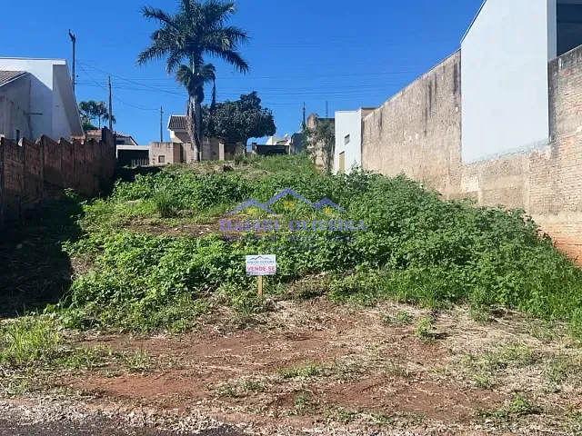 Terreno com 360m², à venda, no bairro NOVA CAMBARÁ em Cambará