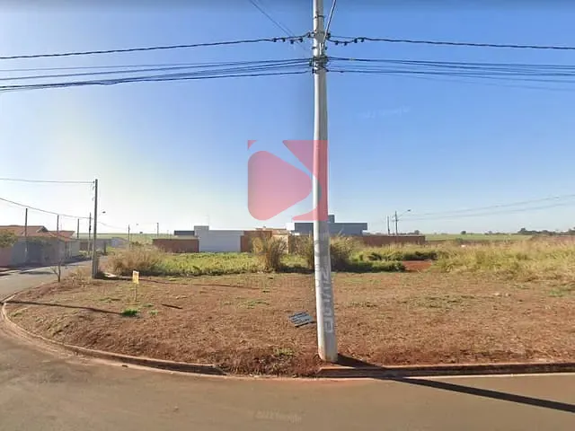 Terreno com 204m², à venda, no bairro Terrazul BA em Pirassununga