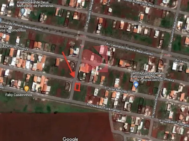 Terreno com 204m², à venda, no bairro Terrazul BA em Pirassununga