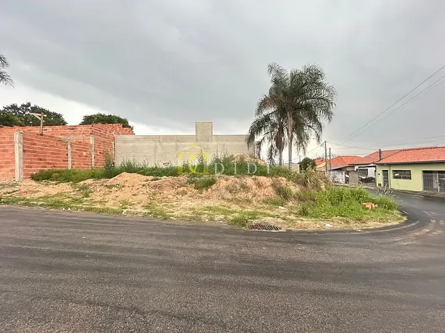 Terreno com 230m², à venda, no bairro Conjunto Habitacional Agostinho Alcalá em Porto Feliz