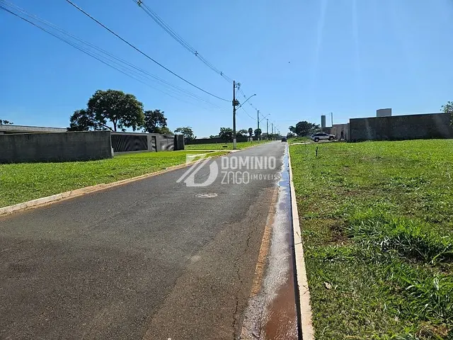 Terreno com 2000m², à venda, no bairro Residencial Mário de Almeida Franco em Uberaba