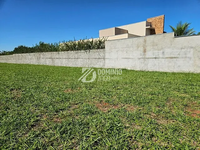 Terreno com 2000m², à venda, no bairro Residencial Mário de Almeida Franco em Uberaba
