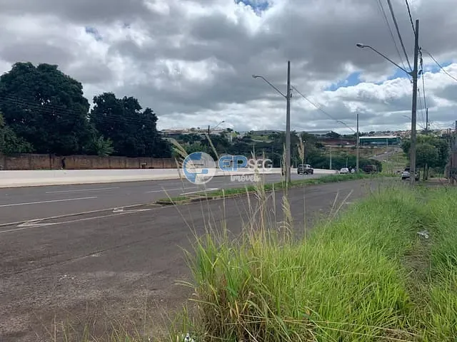 Terreno com 304m², à venda, no bairro Jardim Tropical em Londrina