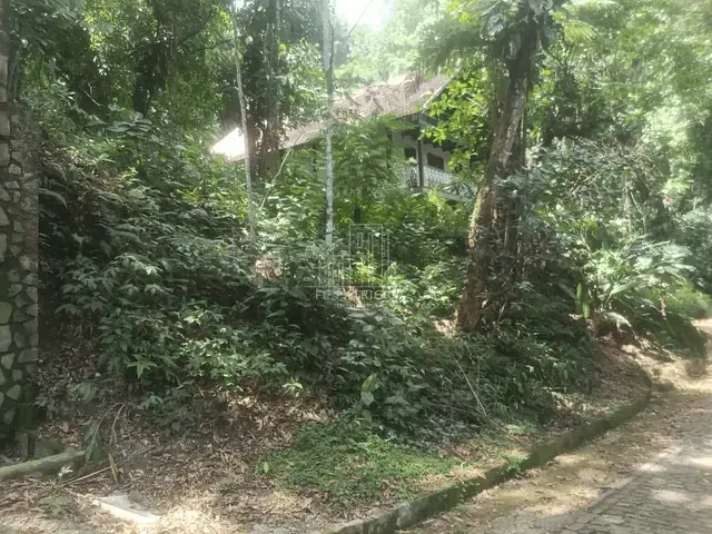 Terreno com 544m², à venda, no bairro Limoeiro em Guapimirim