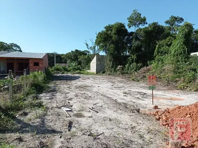 Terreno com 189m², à venda, no bairro Pontal do Norte em Itapoá