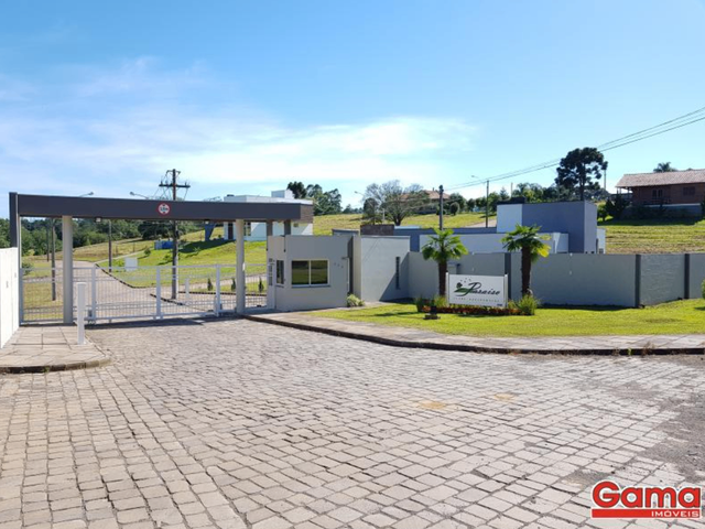 Terreno com 935m², à venda, no bairro Paraiso em Vila Flores