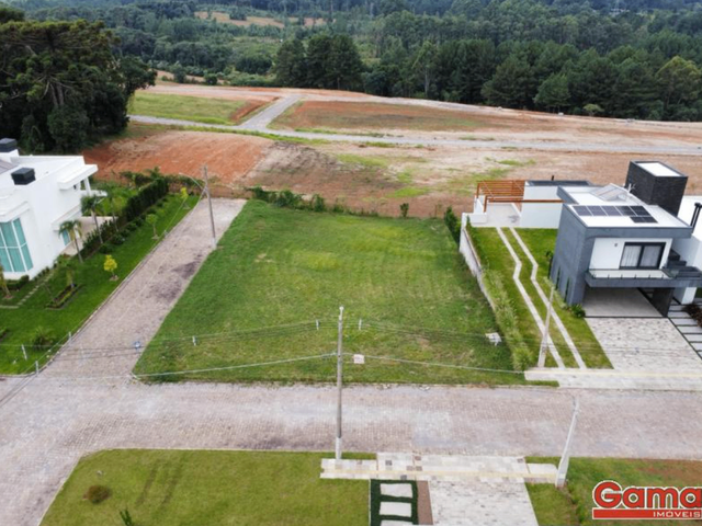 Terreno com 935m², à venda, no bairro Paraiso em Vila Flores