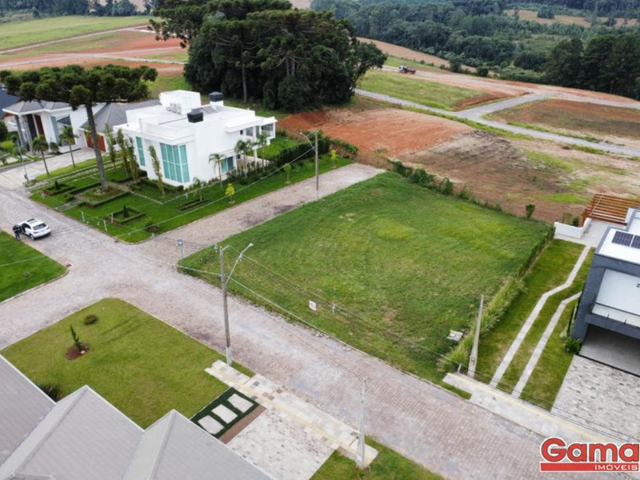 Terreno com 935m², à venda, no bairro Paraiso em Vila Flores