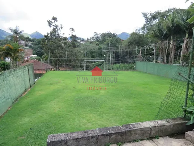 Terreno com 720m², à venda, no bairro Santa Elisa em Nova Friburgo