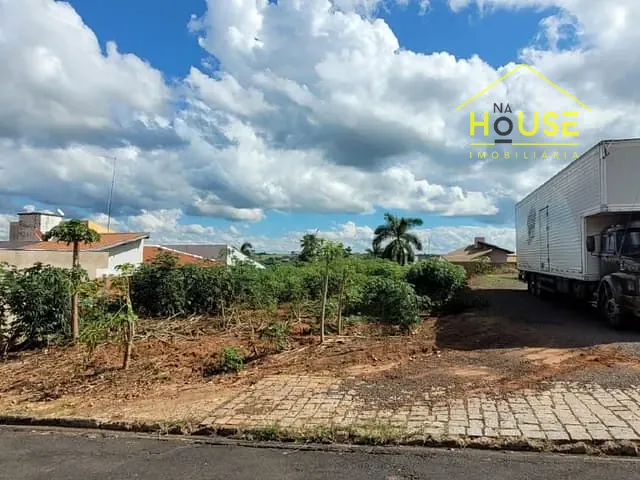 Terreno com 420m², à venda, no bairro Vila América em Votuporanga