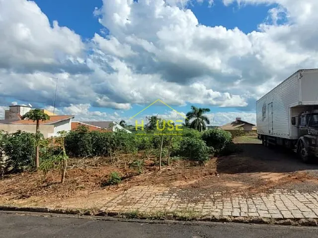 Terreno com 420m², à venda, no bairro Vila América em Votuporanga