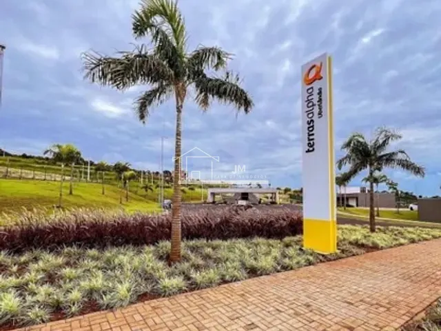 Terreno com 299m², à venda, no bairro Granja Marileusa em Uberlândia