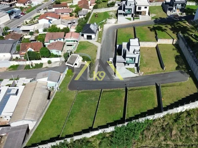 Terreno com 253m², à venda, no bairro Roça Grande em Colombo