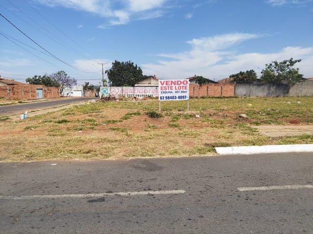 Terreno com 408m², à venda, no bairro Residencial Jardins do Cerrado 2 em Goiânia